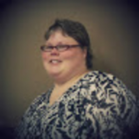 Meet your Posher, Paula - Picture 1 of 1